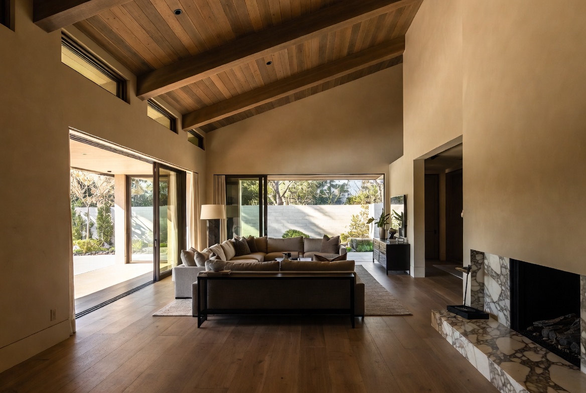 1029 Hanover Beverly Hills flooring